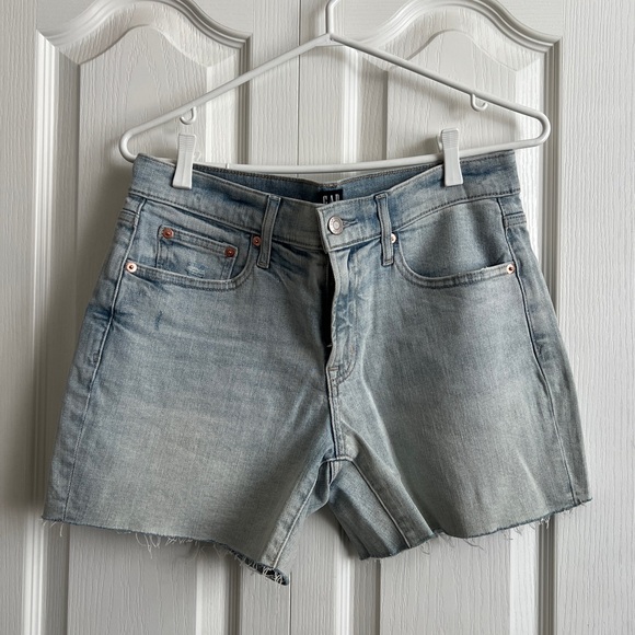 Gap denim shorts sz 6 / 28 - Picture 1 of 3